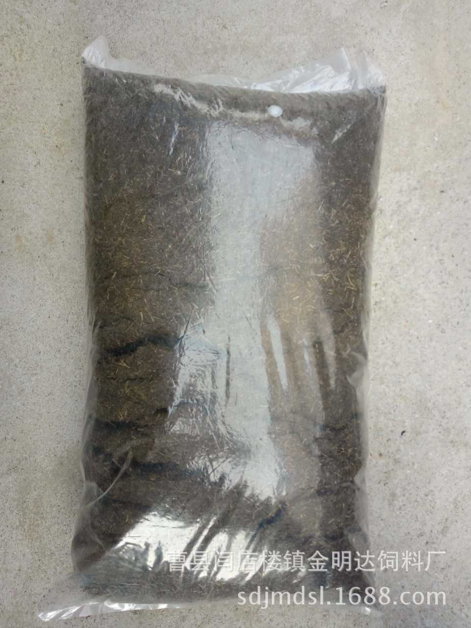 2、秸稈發(fā)酵飼養(yǎng)牛有什么好處？